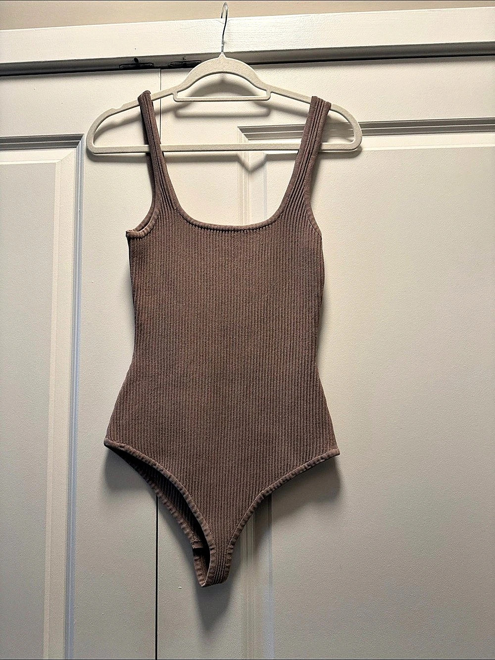 Altar’d State Rib Bodysuit Brown/Tan - Picture 2 of 2